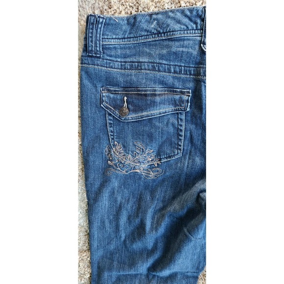 NWT Avenue Floral Embroidered Jeans Size 18 - Picture 4 of 6